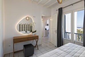 Superior Apartment, Sea View (For 4) - Secret Garden Apartments (Mykonos)