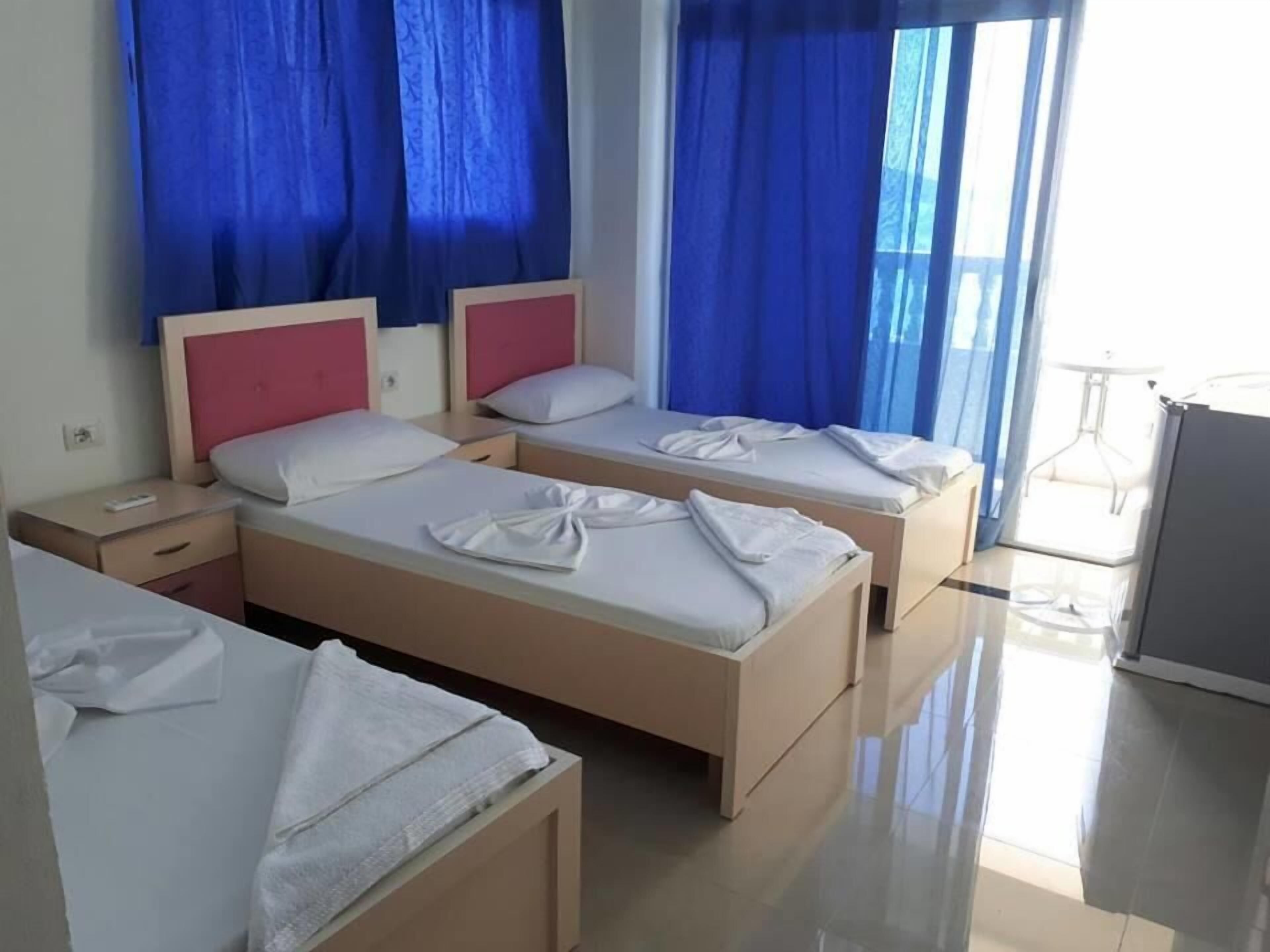 Literie de qualité supérieure, bureau, chambres insonorisées