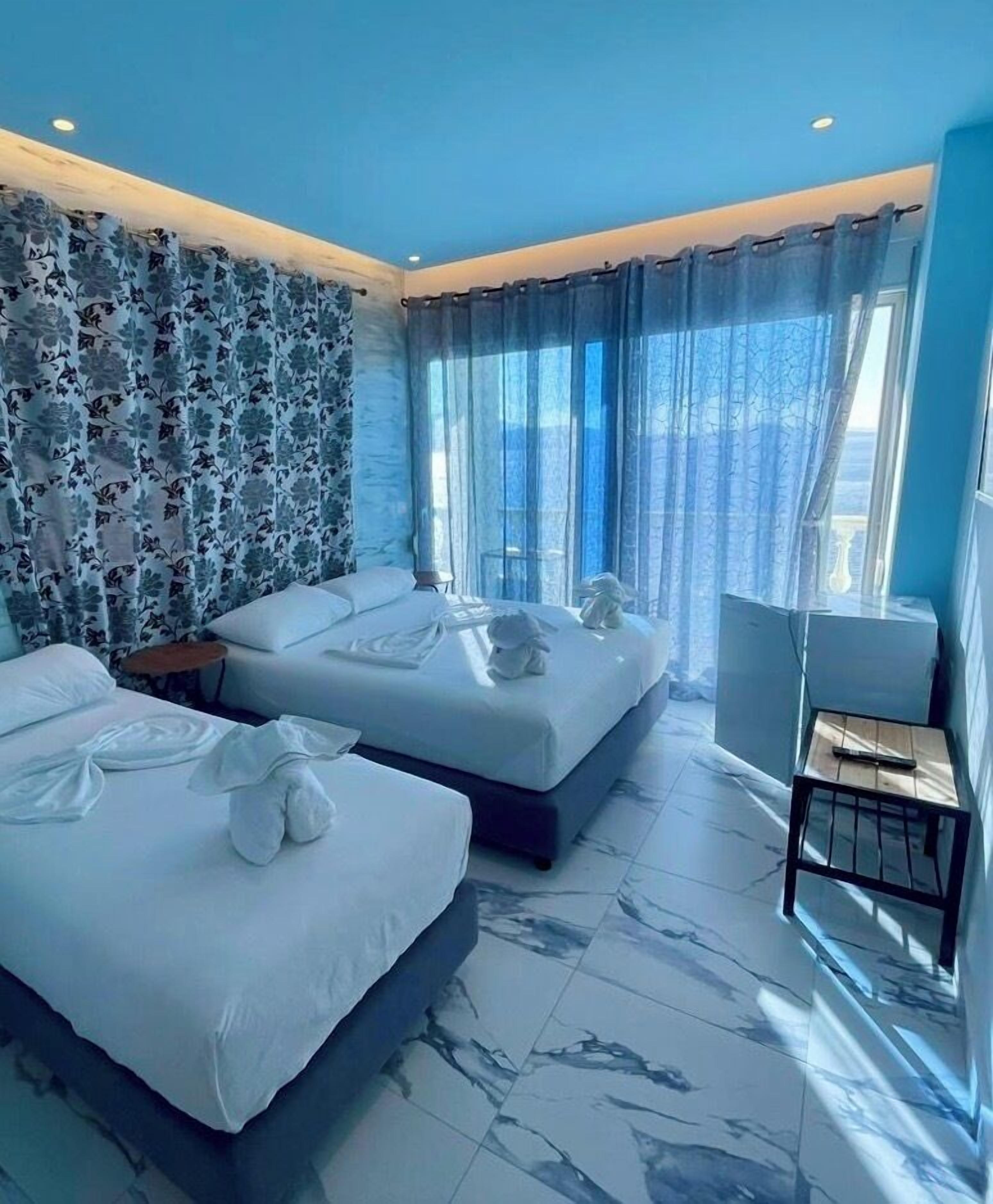 Triple Room, Sea View | Premium bedding, desk, soundproofing, free WiFi
