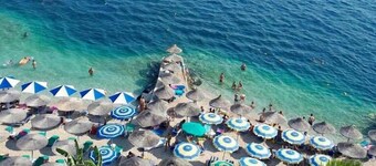 Kalemi's Beachside Hotel