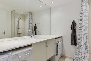 Apartment, Multiple Beds | Bathroom - 2 bedroom apartment Vallensbæk Strand (Vallensaek)