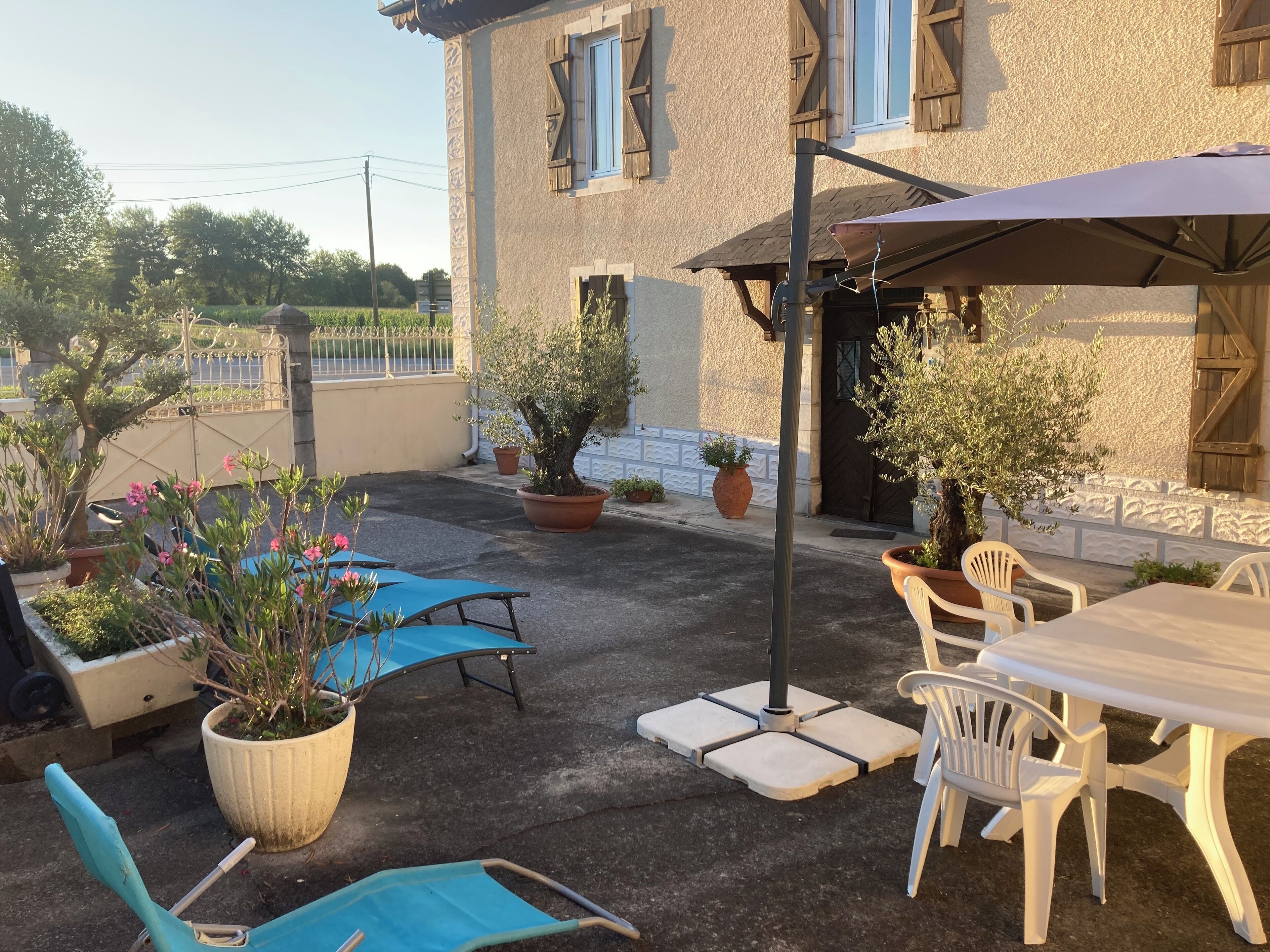 La Maison du Soleil, l'Aulhere, 3*, Spa and well-being massages optional, 120 m2