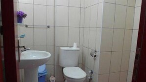 Apartment, 1 Bedroom | Bathroom - Akdeniz Apart Hotel (Alanya)