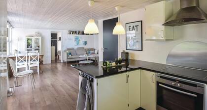 Gorgeous home in Juelsminde with sauna