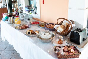 Inbegriffenes Frühstücksbuffet