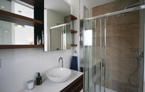 Dusche