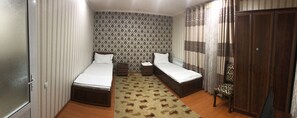 Iron/ironing board, free WiFi, bed sheets