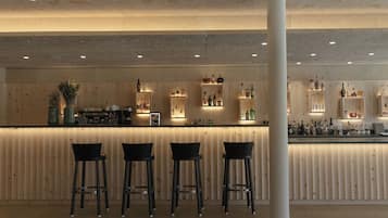 酒吧(店内)