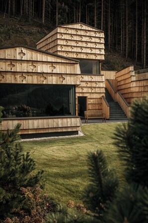 Sauna, hot tub, steam room, body treatments, aromatherapy - Naturhotel Leitlhof (San Candido)