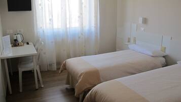 Chambre Double ou avec lits jumeaux, vue jardin