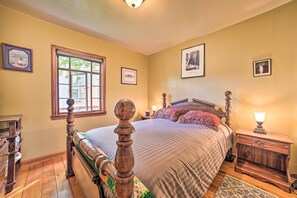 4 Schlafzimmer, Schreibtisch, Bügeleisen/Bügelbrett, Reisekinderbett