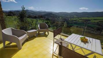 Appartamento Superior | Terrace/patio