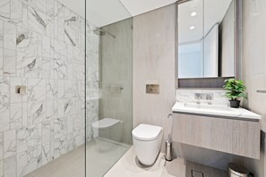 Bathroom - Brand New Ultra Modern CBD View (Sydney)