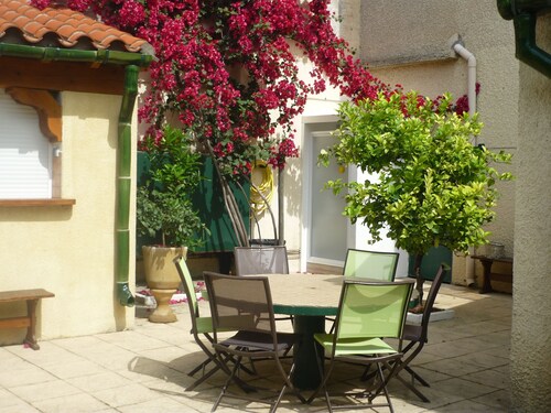 Charmante ville sur 400m² de terrain entièrement clos