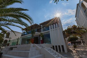 Fachada del alojamiento
