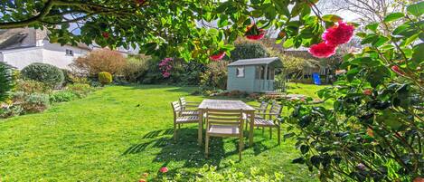 Cottage (4 Bedrooms) | Garden view