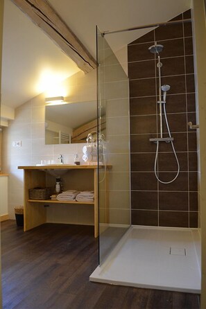 Double Room (Perle) | Bathroom - Lac de Malaguet (Monlet)
