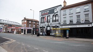 Front of property - The Sandon Hotel (Liverpool)