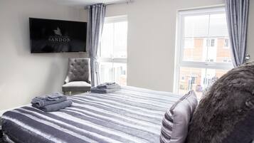 Bridal Suite | Free WiFi, bed sheets