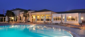 Sikania Eco Resort