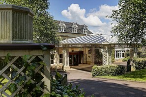 Exterior - Swindon Blunsdon House Hotel, BW Premier Collection (Swindon)