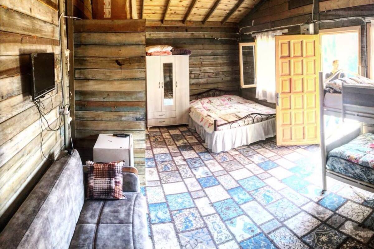 1 Schlafzimmer, hochwertige Bettwaren, Bettwäsche