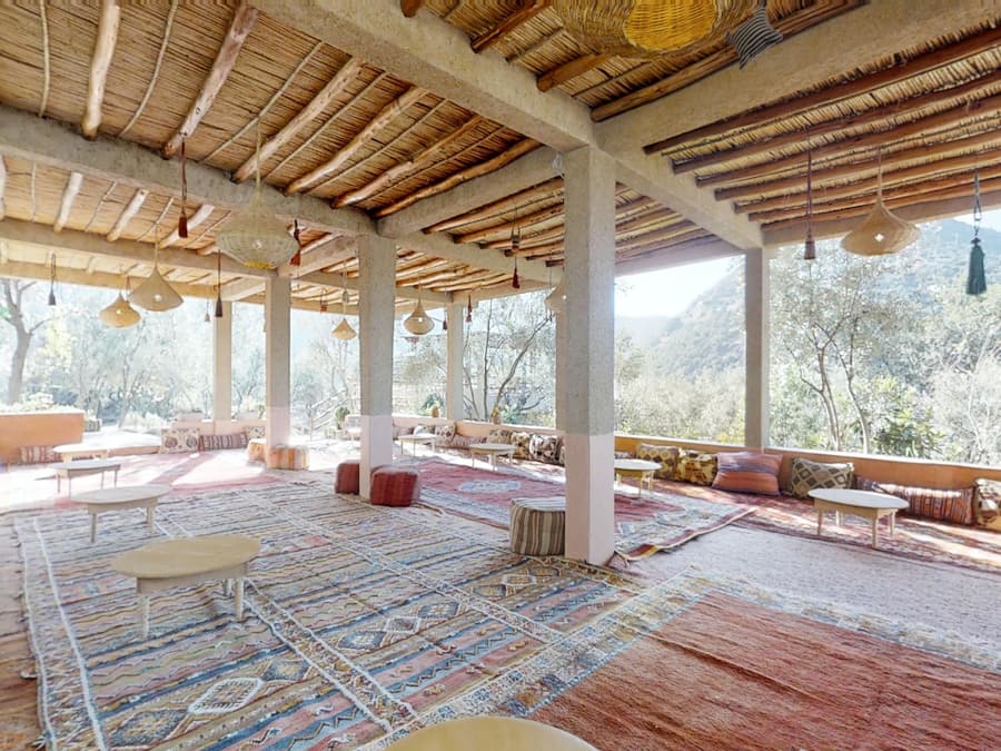 Breakfast, lunch, dinner served; Moroccan cuisine