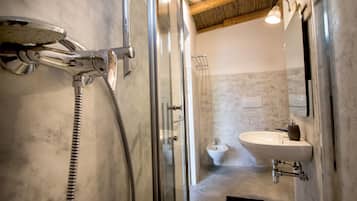 Deluxe-Doppelzimmer, Nichtraucher, Stadtblick | Badezimmer