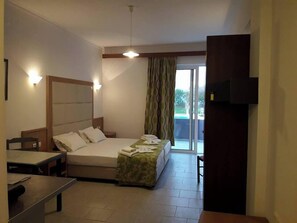 Room - Haridimos Apartments (Platanias)
