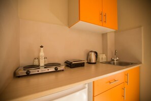 Apartment | Private kitchenette - Ilaeira rooms (Zakynthos)