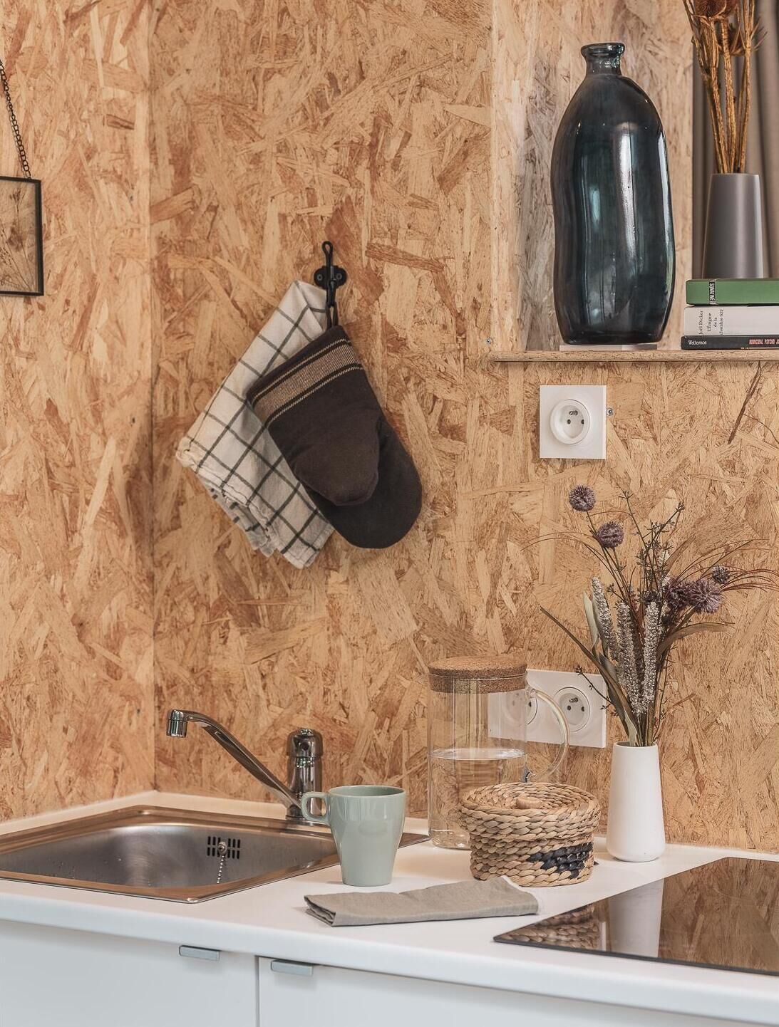 fridge, microwave, stovetop, espresso maker