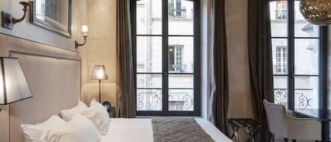 Chambre Deluxe Double ou avec lits jumeaux, 1 grand lit