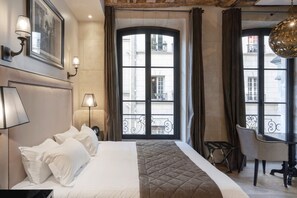 Deluxe Double or Twin Room, 1 Queen Bed | Premium bedding, minibar, in-room safe, desk - Hotel Le Presbytère (Paris)
