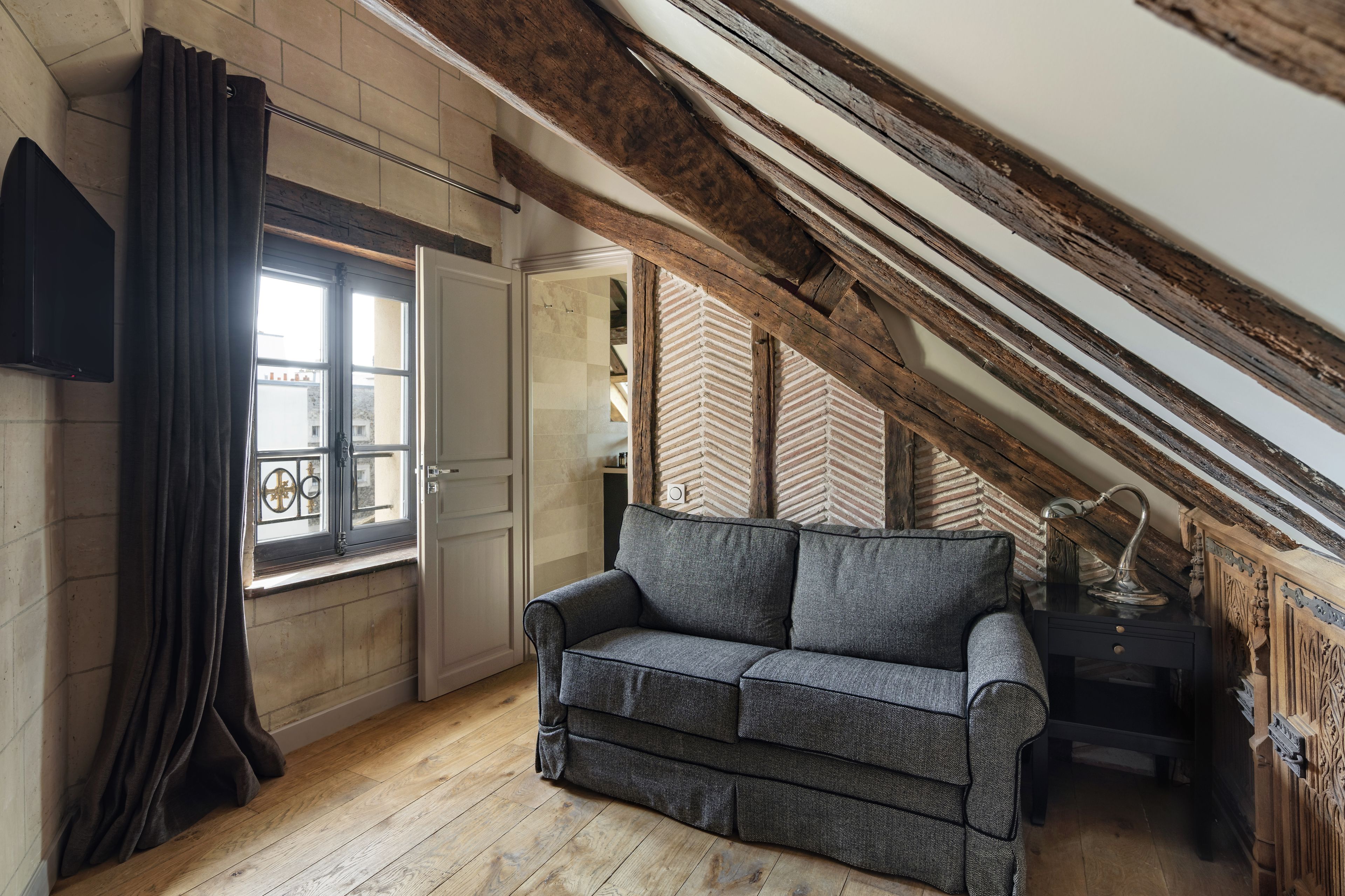 signature suite, multiple beds | extra beds