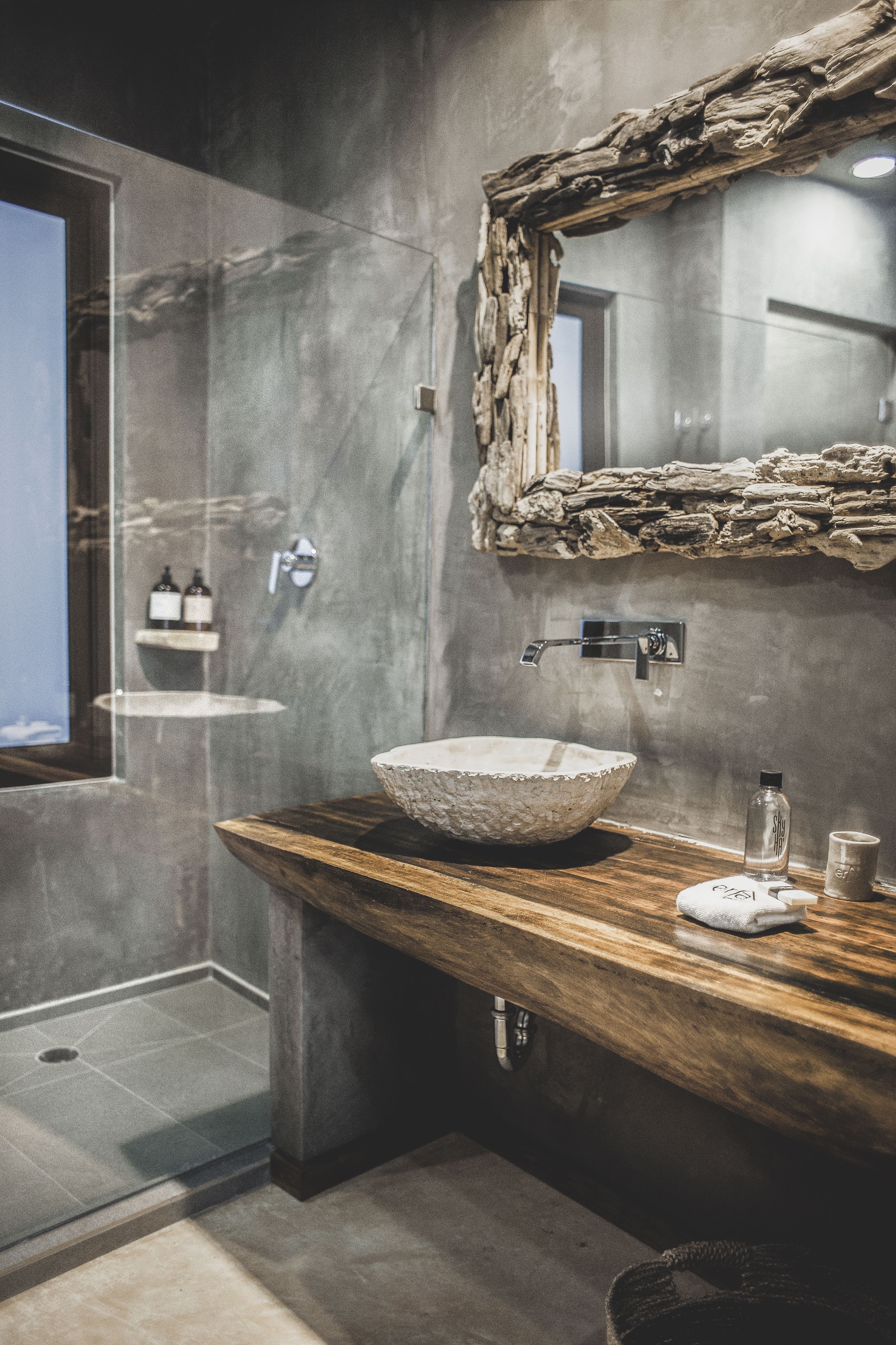 family double room, 1 king bed, pool view | bathroom sink