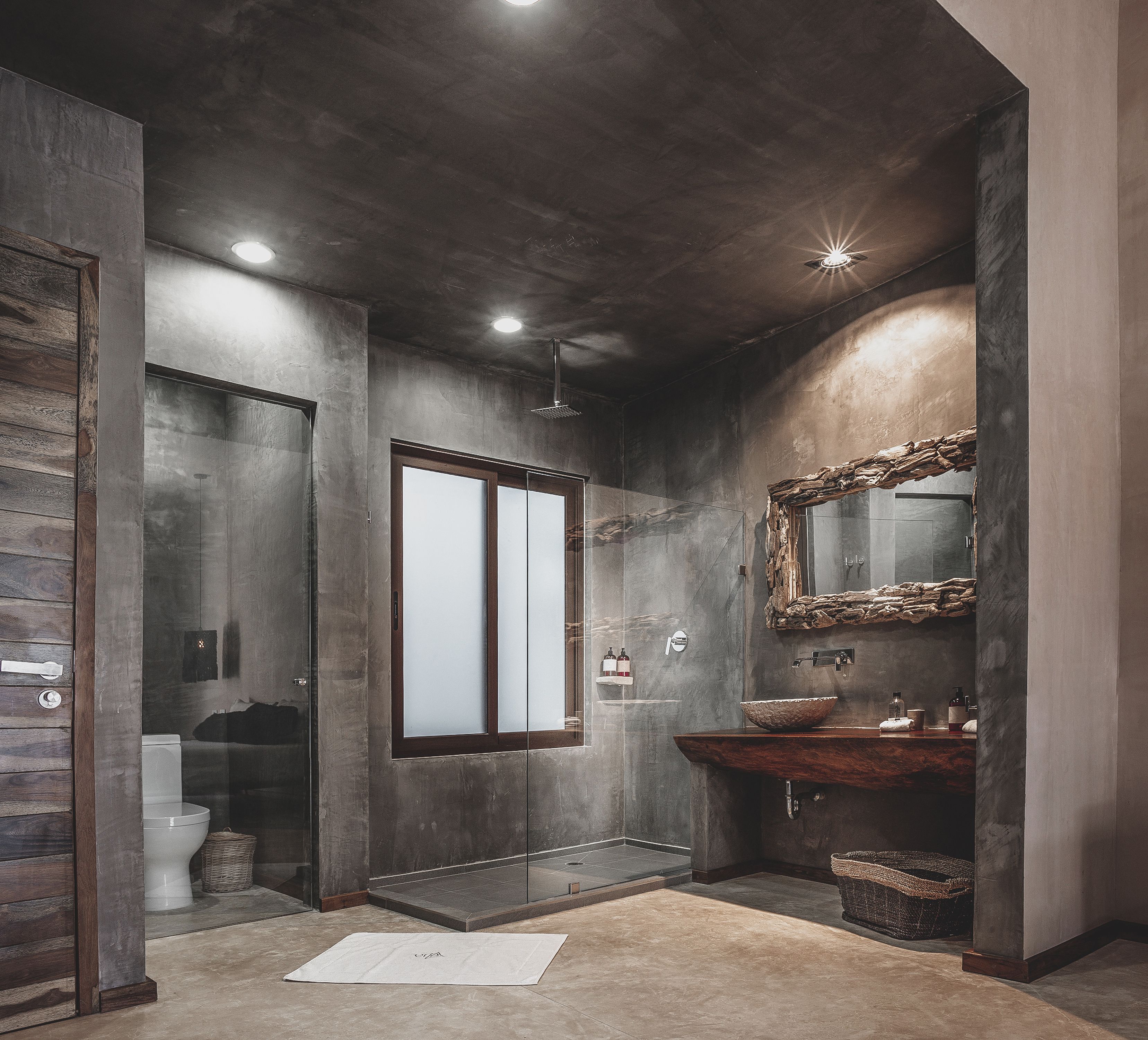 family double room, 1 king bed, pool view | bathroom shower