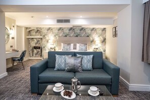 Living area - Castle Green Hotel In Kendal, BW Premier Collection (Kendal)