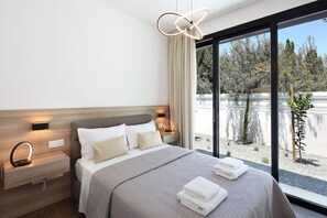 Room - Elysia Park (Paphos)