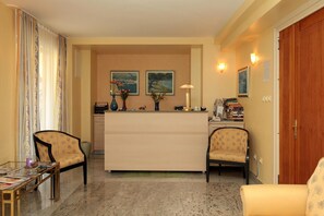 Lobby - Apartel Park Osejava (Makarska)