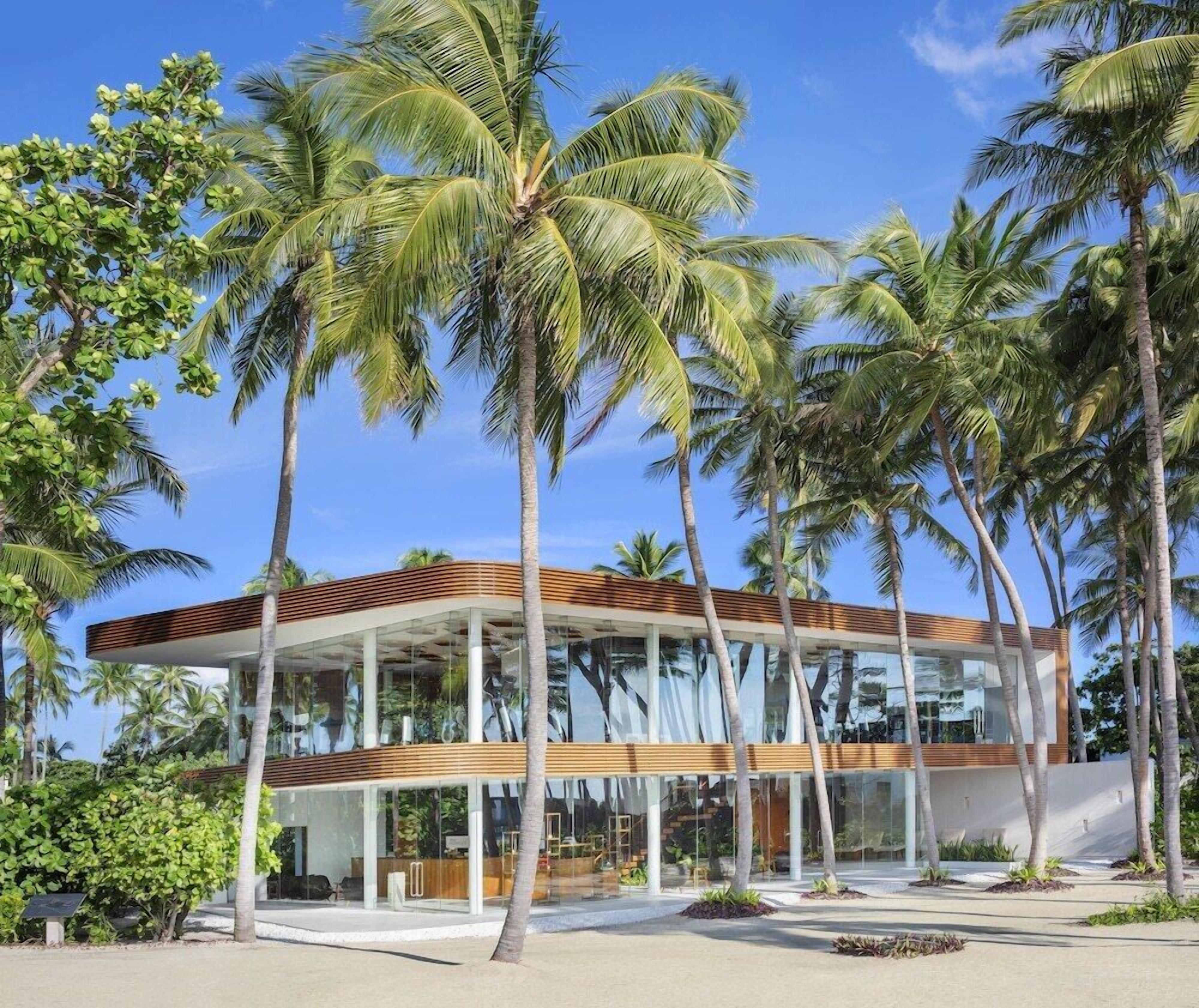 المنشأة من الخارج