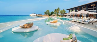 The Westin Maldives Miriandhoo Resort