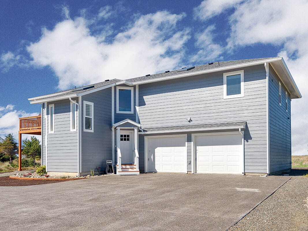 Amazing Ocean View, Beachfront, Luxurious, Private (Calder)