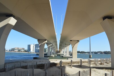 SANITIZED AND SCRUBBED Chesapeake Bay Beach House 100yards to beach 
