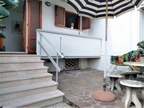 Comfort Apartment | In-room safe, desk, laptop workspace, cribs (free) - Residence le Rose (Bibbona)