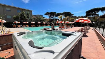 Idromassaggio all'aperto