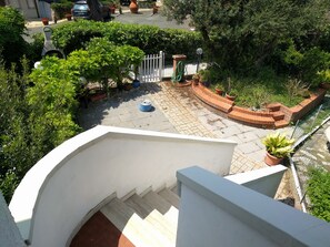 Apartamento, 1 habitación, balcón | Vistas al jardín
