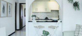 Cozy property in beautiful setting, 150m from the sea, close to town