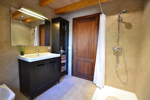 Shower, hair dryer, towels, soap - Son Palanca, Finca 5starshome Mallorca (Sineu)