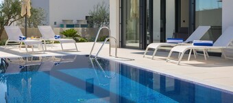 Luxury Villa Nautica Seconda with Pool