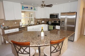 單棟房屋 | 私人廚房 | 爐具、洗碗機